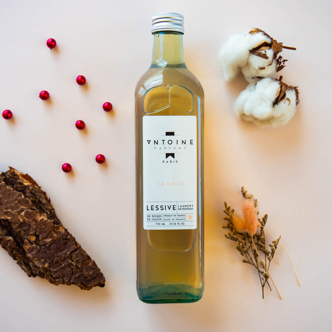 Perfumowany płyn do prania ANTOINE "JASMIN" 750ml